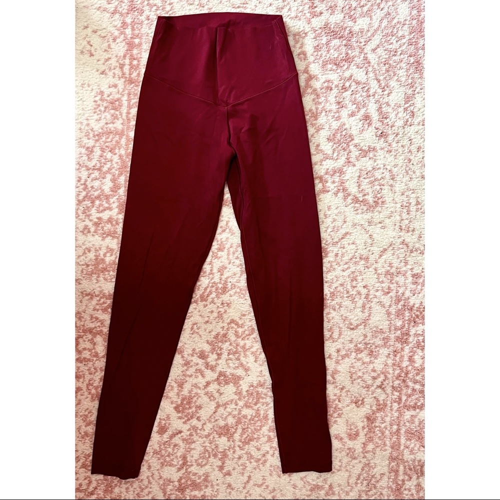 Aerie Real Me Leggings in Burgundy Ivy (sz M)